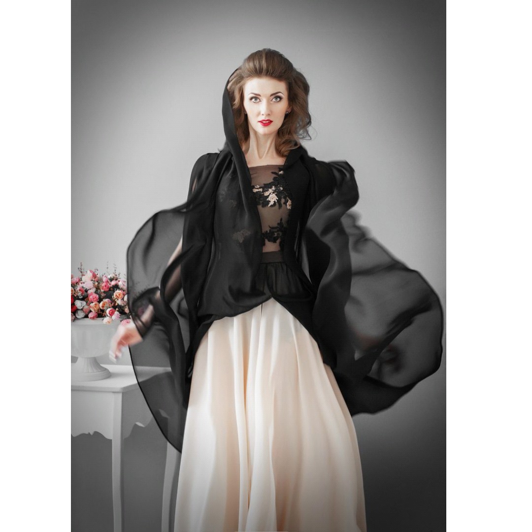 Black and beige — образ из коллекции STOPYCHEVA